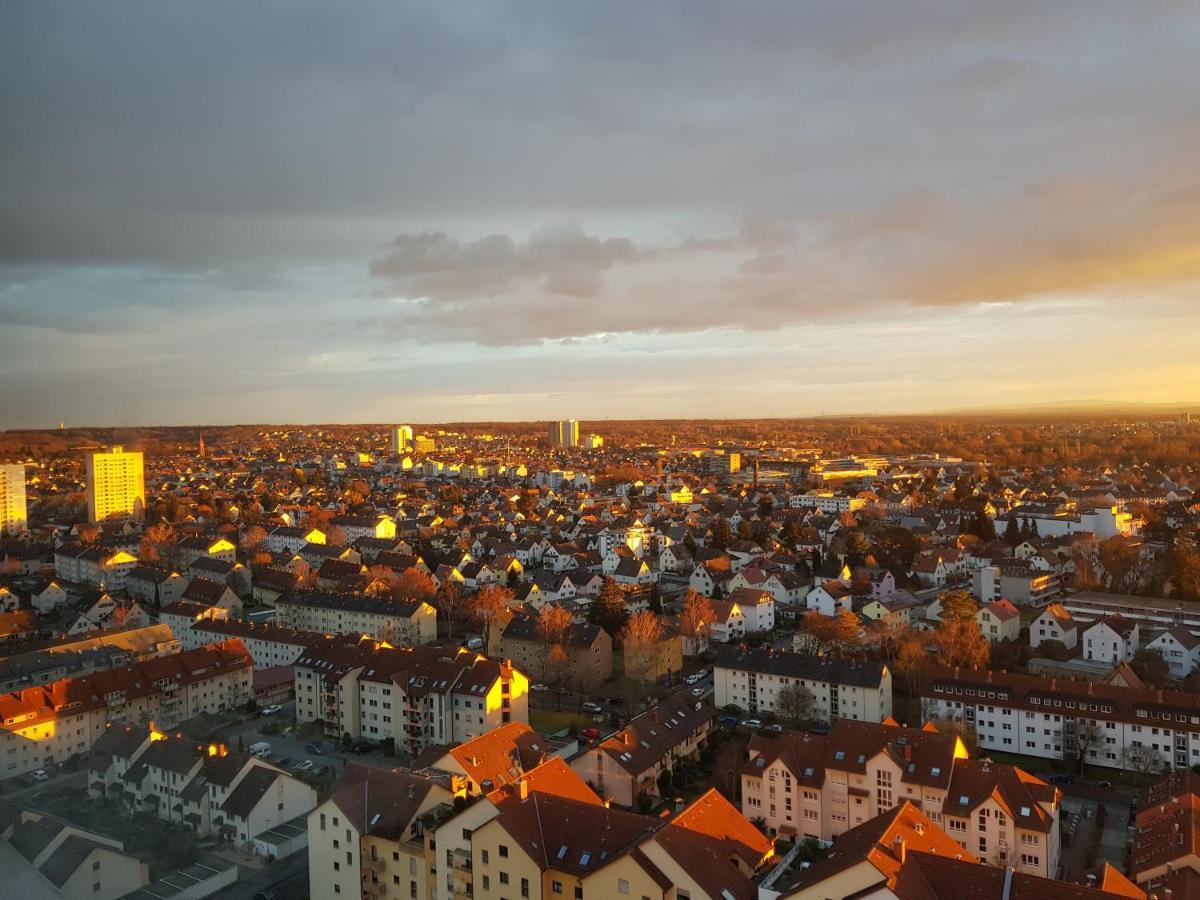 Ueber Den Wolken Und Super Zentral Zwischen Frankfurt Und Darmstadt - 100Qm Langen  Zewnętrze zdjęcie